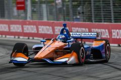 Honda will bring hybrid powertrains to IndyCar in 2022 image
