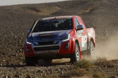 Bone-stock Isuzu D-Max takes class win in 6,000 km race image