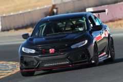 You need a racing license to drive this Php 4.5M Civic Type R race car image