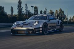 510 HP Porsche 911 GT3 Cup is one mean track machine image