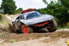680 HP RS Q e-tron is Audi's crazy electric Dakar racer image