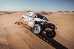 Toyota dominates 2022 Dakar Rally with the Hilux image