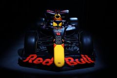 Red Bull Racing ready to defend F1 title with RB18 image