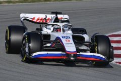 FIA bans Russian flag -not drivers- from all sanctioned events image