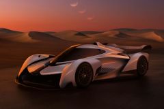 McLaren brings 2023 Solus GT from virtual to reality image