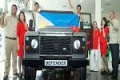 AirAsia supports Team Land Rover Philippines for 2011 Rainforest Challenge Malaysia image