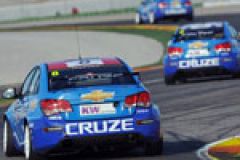 FIA WTCC: Muller and Menu wins one race each for team Chevrolet image