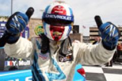 FIA WTCC: Muller and Huff tied after Sonoma race image