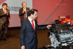 Massa says goodbye to Ferrari image