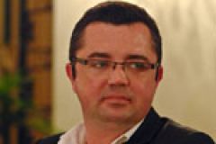 McLaren Racing appoints Eric Boullier as Racing Director image