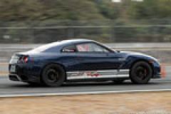 Drag racer Jonathan Tiu sets 1/4-mile record anew at 8.8-seconds with Nissan GT-R image