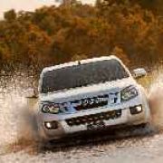 Isuzu Philippines records highest monthly sales last December 2016 image