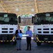 Isuzu Philippines turns over new vehicles to private, public sectors image