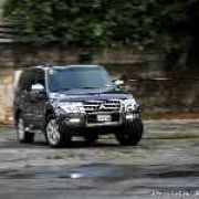 2017 Mitsubishi Pajero GLS Di-D image