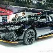 BIMS 2017: Honda Civic Hatchback officially revealed image