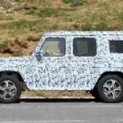 Report: Next-gen Mercedes-Benz G Wagen to keep boxy shape image