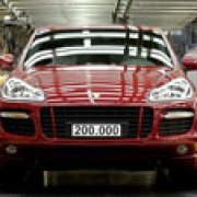 200,000th Cayenne Rolls Off Assembly Line image