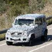 Report: Mercedes-Benz hints details on next-gen G-Class image