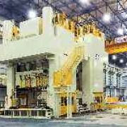 Mitsubishi Motors invests in 2000-ton stamping machine to make body panels image