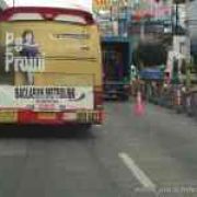 Policemen return to EDSA to assist MMDA enforcers in managing traffic image