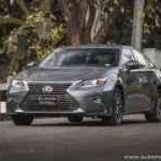 2017 Lexus ES 350 image