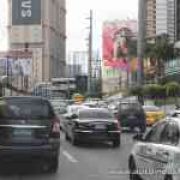 MMDA stops implementation of HOV/Carpool lane image