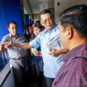 LTO talks to private sector on car tint regulations image