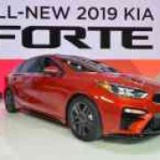 NAIAS 2018: Refreshed Kia Forte brings Stinger-inspired looks to Detroit image