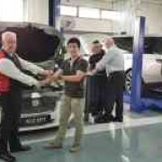 New official Jaguar Land Rover service facility opens to serve customers image
