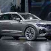 More powerful, high-tech 2019 Volkswagen Touareg revealed image