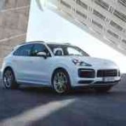 2019 Porsche Cayenne Hybrid revealed with more power, new tech image