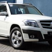 Mercedes Benz unveils GLK compact SUV image