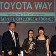 Toyota Awards Best Performing Dealers at 2009 Conference image