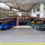 Lamborghini has built 11,000 Huracans, 8,000 Aventadors image