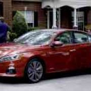 Nissan Rear Door Alert reminds parents not to leave kids in cars image