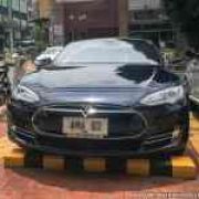 This Tesla Model S shows that an EV can somehow be registered in PH image