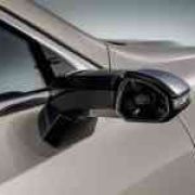 Lexus wants drivers to see better with digital side mirrors image