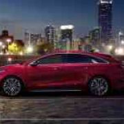 2019 Kia ProCeed sports wagon is bringing sexy back image