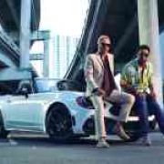 Abarth 124 Spider, Shaggy, Sting in a music video is both weird and cool image