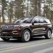 2020 Ford Explorer goes back to RWD, gets new ten-speed auto image