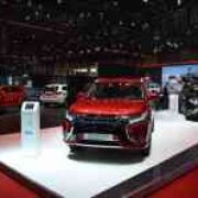 Mitsubishi Motors is helping to build a school in the Philippines image