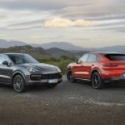 Porsche reveals BMW X6 fighter: the 2020 Cayenne Coupe image