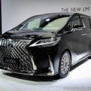 2020 Lexus LM upgrades Toyota Alphard from Business to First class image
