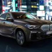 The 2020 BMW X6 and its grill are absolutely lit image