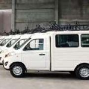 Foton hands a dozen Gratour vans to telecommunications firm image