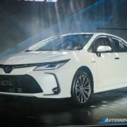 Toyota Corolla Altis Hybrid to have 200,000 km, 5-year battery warranty image