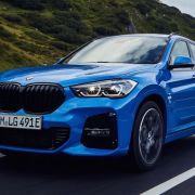You can get up to 55.5 km/l in the BMW X1 xDrive25e image