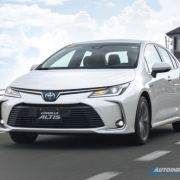 2020 Toyota Corolla Altis Hybrid used 3.28L from Manila-Tagaytay image