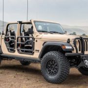 This Jeep Gladiator concept looks ready for duty image