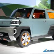 Daihatsu Waku Waku looks like a mini 'Mystery Machine' image